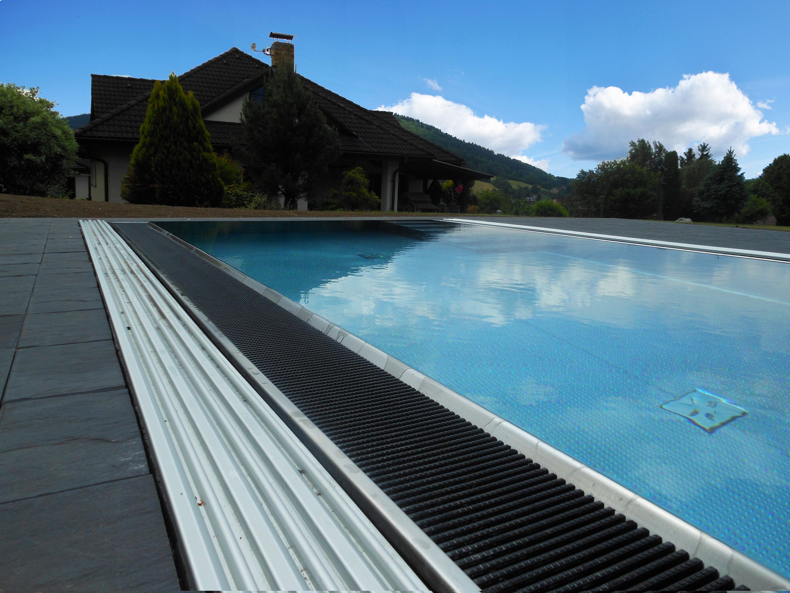 VIPOOL